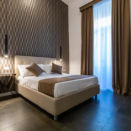 Santa Chiara 4* Nápoles