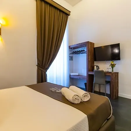 Santa Chiara 4* Nápoles