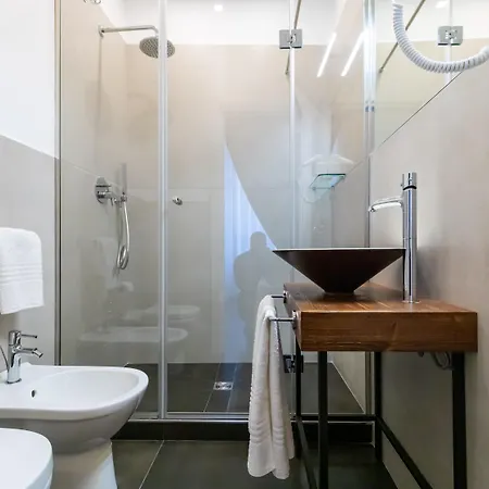 Santa Chiara Bed & Breakfast 4*