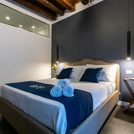 Santa Chiara Bed & Breakfast