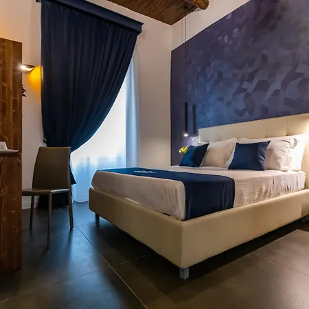 Bed & Breakfast Santa Chiara Naples