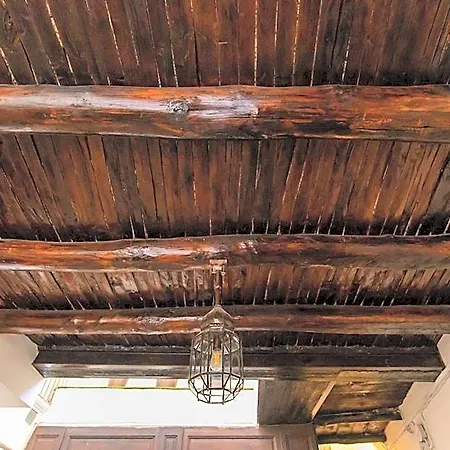 Santa Chiara Oda ve Kahvaltı 4*