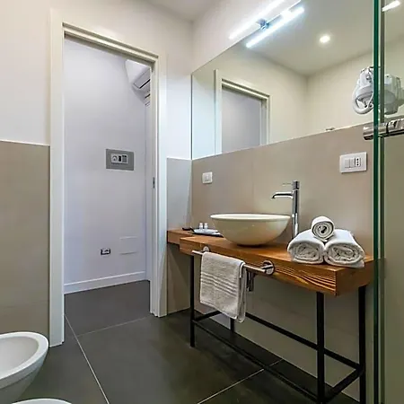 Santa Chiara 4*