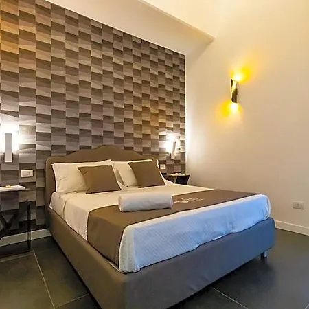 Santa Chiara 4*