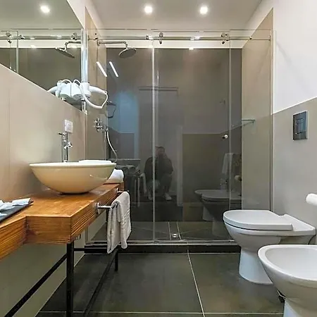 Santa Chiara 4*
