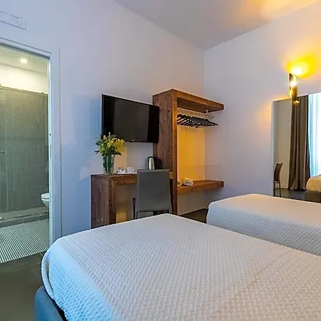 Santa Chiara 4*
