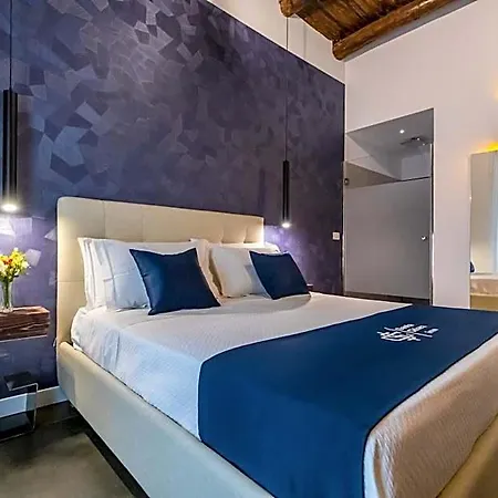 Santa Chiara 4*