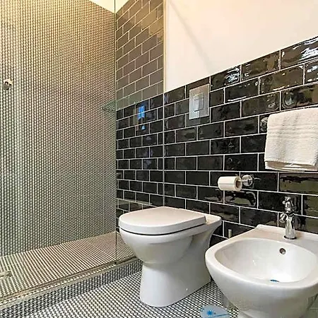 Nocleg ze śniadaniem Santa Chiara 4*