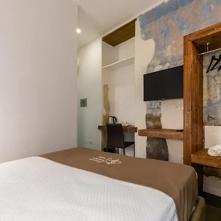 Santa Chiara 4*