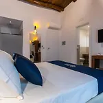 Santa Chiara 4* Naples