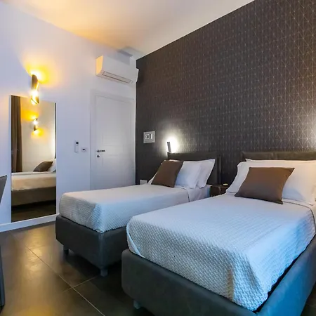 Santa Chiara 4* Neapol