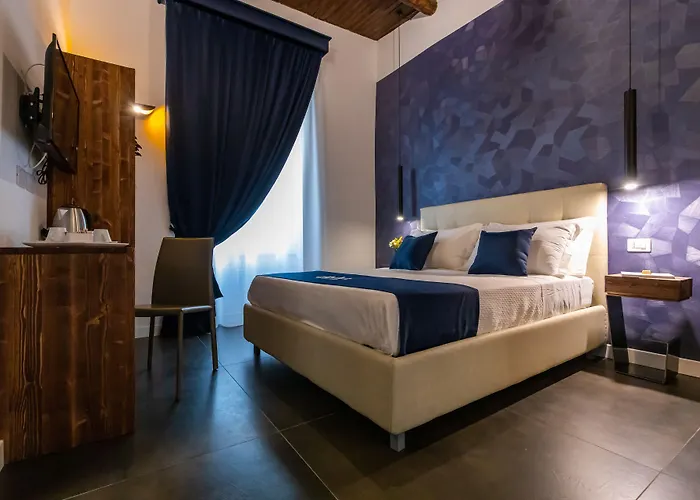 Santa Chiara B&B 4*