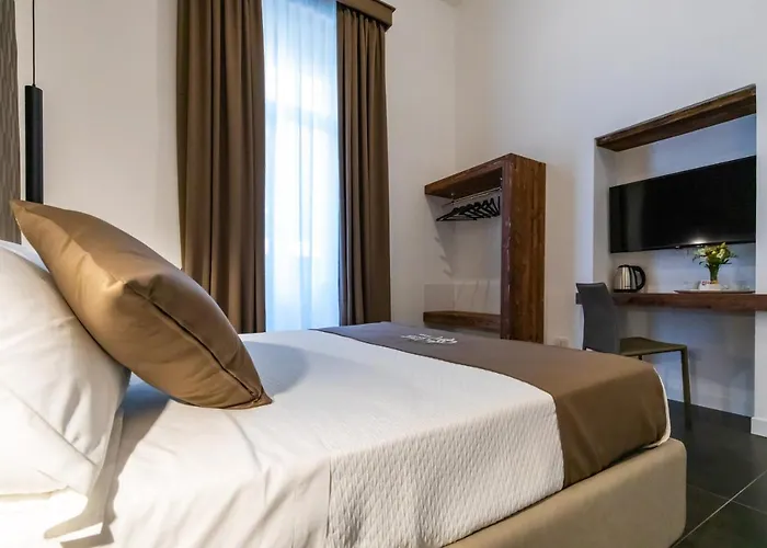 Santa Chiara 4* 나폴리